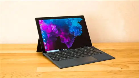Microsoft Surface pro 7 core i7 | 16GB RAM | 512SSD GB | Excellent Condition | Personal use |