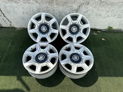 4x Original RR Ghost 20” wheels