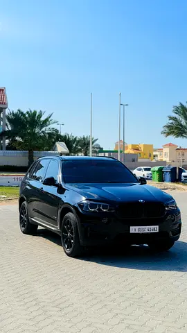 BMW X5 xDrive35i 2016 GCC | Full Option | Luxury, power, and comfort in one. Well maintained