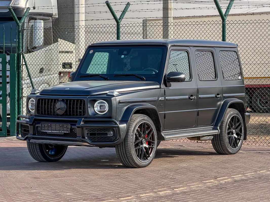 Mercedes-Benz G-Class 2023 — photo 1 of 20