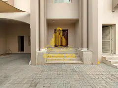 MODERN N CHIC| 4 BR VILLA| MAID+DRIVER+STUDY ROOM| INSIDE &amp; OUTSIDE PARKING