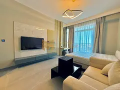 Furnished Studio | Balcony | Park View