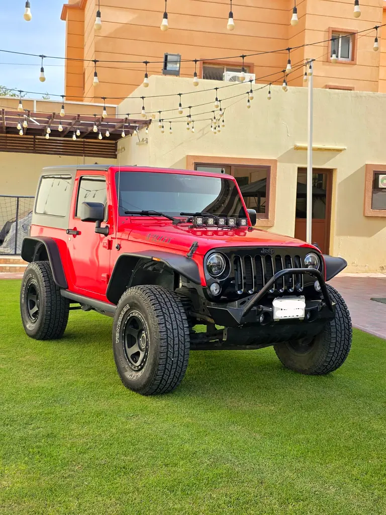 Jeep Wrangler 2017 — photo 1 of 15