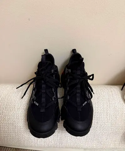 Dior Sneakers  37