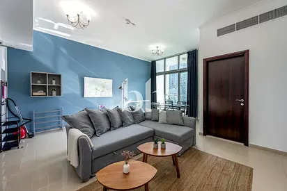 Exclusive | Fully Furnished | Vacant Now