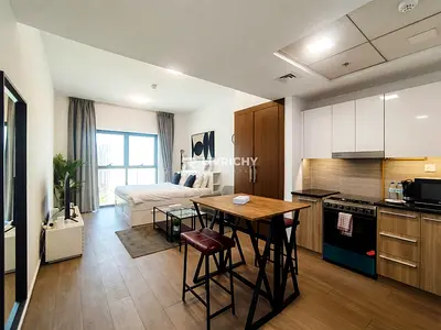 FULLY FURNISHED | CIRCLE VIEW | HIGH FLOOR