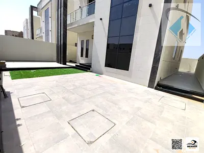 Fully centrally air-conditioned villa for rent with a yard behind the Dubai exit