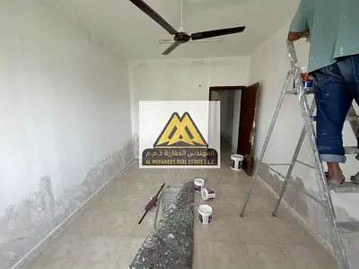 تعلن شركة المهندس العقارية عن توافر شقة للايجار السنوي بمساحة واسعة وموقع حيوي، مثالية للباحثين عن السكن في قلب المنطقة التجارية والخدمية.