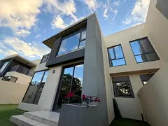 Spacious Layout | Ready To Move | Community View