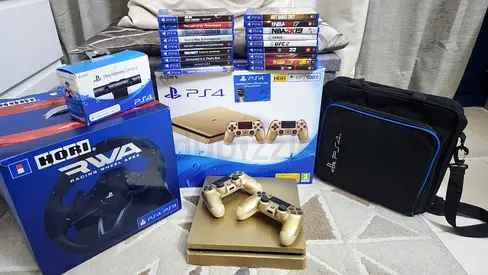 PS4 Gold Edition + Hori RWA Racing Wheel Apex +Camer + 18 Games, with Box like new