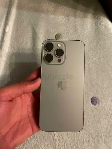 iPhone 15 pro Max Silver - Good Condition, Unlocked