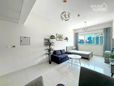 Fully furnished | High Floor | Renovated