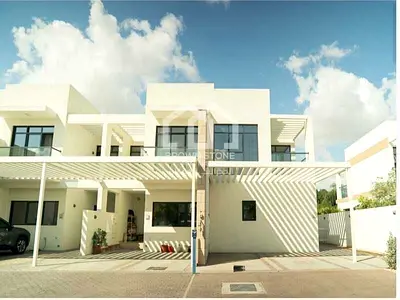 BRIGHT LAYOUT | 4 BED + MAID | CORNER UNIT | PARK BACKING