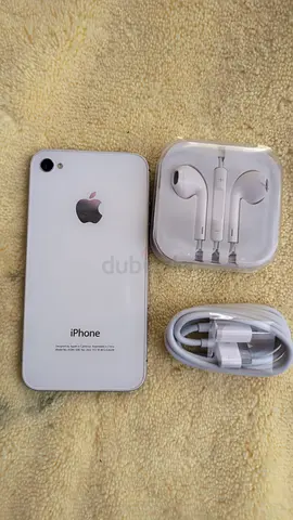 iPhone4S (white) with original charger and earphones - good condition