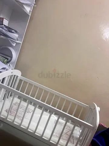 Juniors cardle with bed for sale