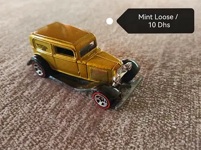 Hot Wheels Ford Model T (1/64 diecast car)