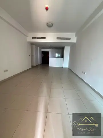 BIG LAYOUT | NEAR BUSINESS BAY | PRIME LOCATION