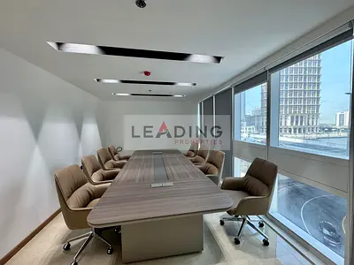 Fully Furnished || Upgraded || Spacious Layout