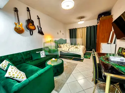 Unfurnished Pool View vacant studio with Parking