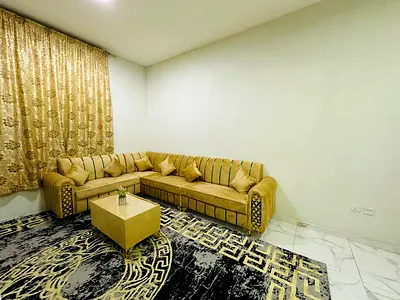 للإيجار الشهري عجمان المويهات 2   -متاح الان غرفتين - وصاله - 3 حمام - بلكونة - مفروش-