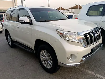 Toyota Prado VXR 2017 - GCC Specs - Excellent Condition