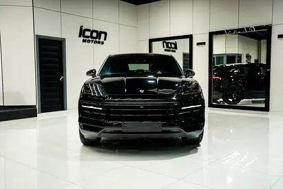 2025 Porsche Cayenne S - GCC Specs - Brand New