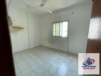 شقه غرفه وصاله للايجار السنوي في الشارقه بمنطقه النباعه - اطلاله مفتوحه - تكيف اسببلت - غاز طبيعي - اطلاله مفتوحه - قريب من جميع الخدمات و المرافق وال