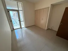 Two-bedroom apartment with a living room - Al Nuaimiya 1, Ajman - Family accommodation - Central air