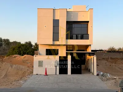 With an all-inclusive price for electricity, water, and air conditioning, own a luxurious villa for sale in Al Rawda 3 - Ajman | 5 master bedrooms | 5