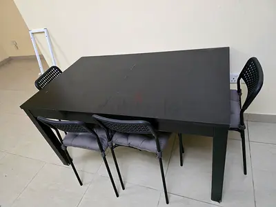 IKEA Dinning Table extendable with 4 Chairs
