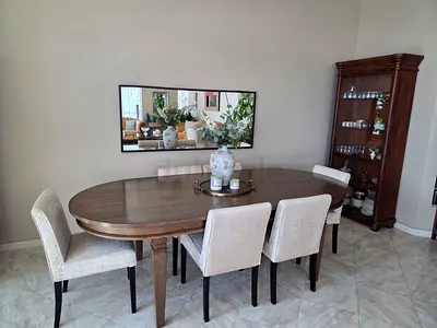 6 dining Chairs - Excellent Condition