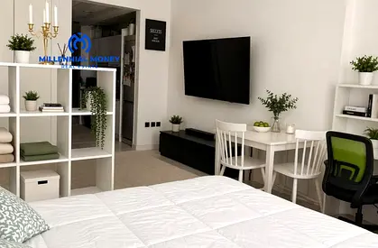 Elegant & Redesigned Studio | Vacant | Perfect for End-Users & Investors