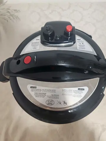 Edison Pressure Cooker (Stovetop-style) - Good Working Condition