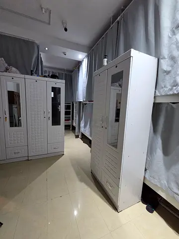 Affordable, Comfortable  Clean, 3 Minute walk from Insurance Market Metro, Bed Space in Al Barsha 1