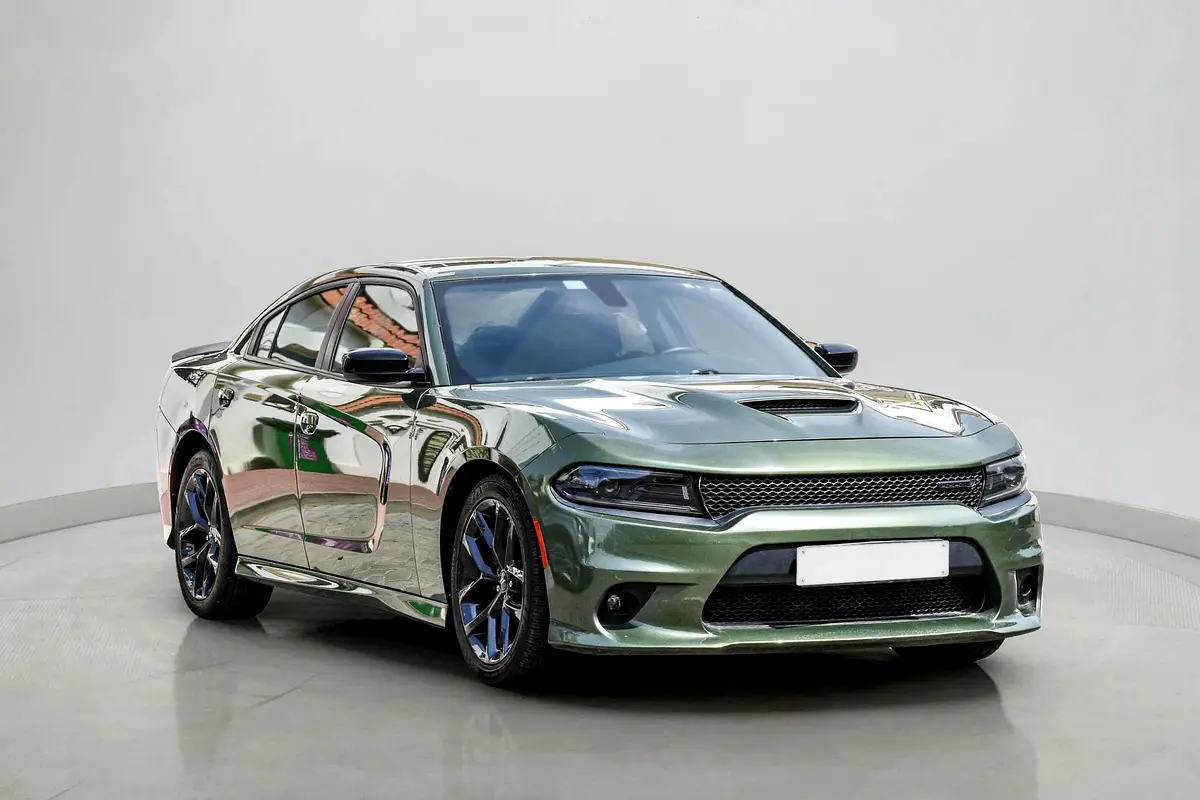 Dodge Charger 2022 — photo 1 of 16