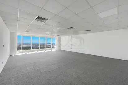 Spacious Commercial Office | Ready to Move-in