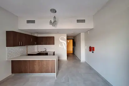Studio |Pool View |Unfurnished |Near Circle Mall