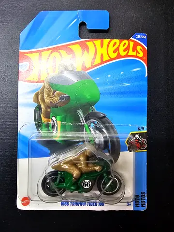 Hot Wheels Triumph Tiger (TREASURE HUNT)