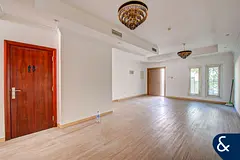 Villa / 3 Bedroom / Extended Property