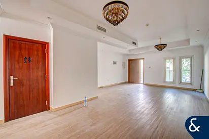 Villa / 3 Bedroom / Extended Property
