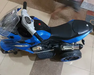 Chargeable kids motor bike