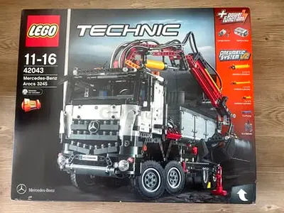 BARGAIN BRAND NEW RARE LEGO 42043 TECHNIC MERCEDES BENZ AROCS