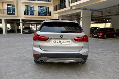 2017 BMW X1 — миниатюра 5