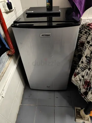 AFTRON Mini Fridge for Sale – Good Condition