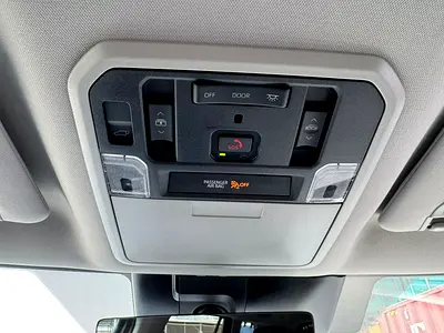 صورة 14 لـ 2024 Toyota SEQUOIA