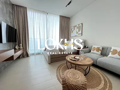 Fully Furnished | Close to Mall | High Floor