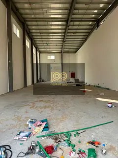 Yard + 2 Warehouses for Rent | 36,000 sq.ft | 160 kW | AED 650,000