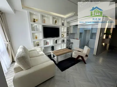 Stylish Furnished Studio with Modern Decor