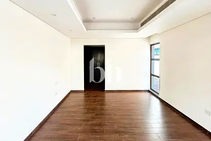 Luxury | Single row | Private pool | Brand New