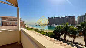 Luxurious 6BR Villa | Beach Access | Vacant